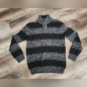 Urban Pipeline Authentic American Tradition Striped Turtle Neck Sweater